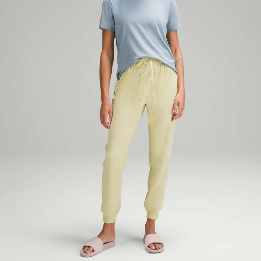 Lululemon Stretch High-Rise Jogger Full Length